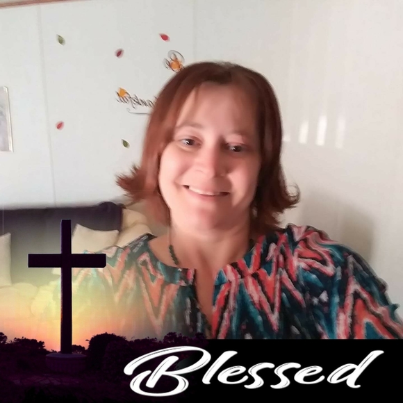 Meet your Posher, Sue - Picture 1 of 1